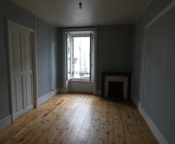 Location Appartement 6 pièces Thiers (63300) - Rue des Docteurs Dumas