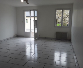 Location Maison 3 pièces Onzain (41150) - Onzain