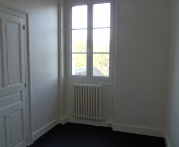 Location Maison 2 pièces Chitenay (41120)