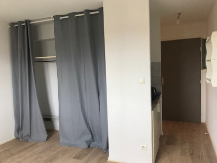 Location Studio 1 pièce Dijon (21000) - DEVOSGE