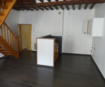 Location Appartement 3 pièces Bayeux (14400) - 31 rue de la cave 