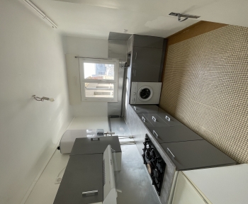 Location Appartement 2 pièces Orléans (45000) - Les Halles