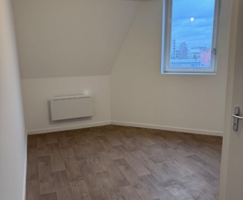 Location Appartement rénové 2 pièces Haubourdin (59320) - Face au canal