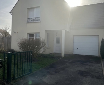 Location Maison 5 pièces Milly-sur-Thérain (60112)