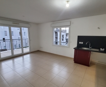 Location Appartement neuf 2 pièces Sainte-Geneviève-des-Bois (91700) - Proche Centre Ville - Balcon