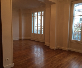 Location Appartement 5 pièces Verdun (55100) - Centre ville