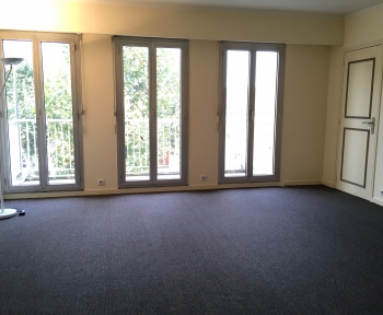 Location Appartement 2 pièces Chantilly (60500) - CENTRE VILLE