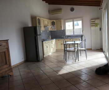 Location Maison 2 pièces Châteauneuf-les-Martigues (13220) - proche centre nautique