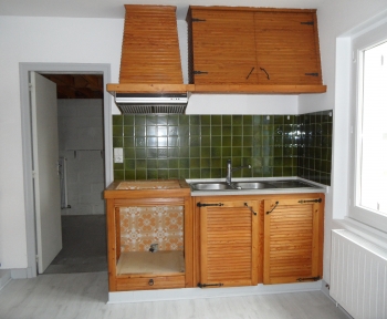 Location Maison 3 pièces Contres (41700) - Centre bourg