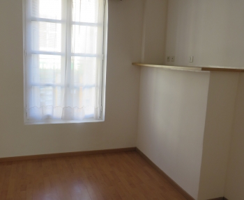 Location Appartement 1 pièces Damville (27240) - CENTRE VILLE