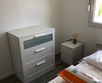 Location Appartement 2 pièces Clermont (60600) - PROCHE GARE ET CENTRE VILLE