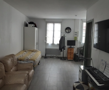 Location Appartement 1 pièce Airaines (80270)