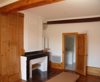 Location Studio 1 pièce Mirepoix (09500) - centre ville