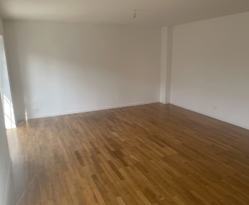 Location Appartement rénové 3 pièces Hoffen (67250) - TTES CHARGES